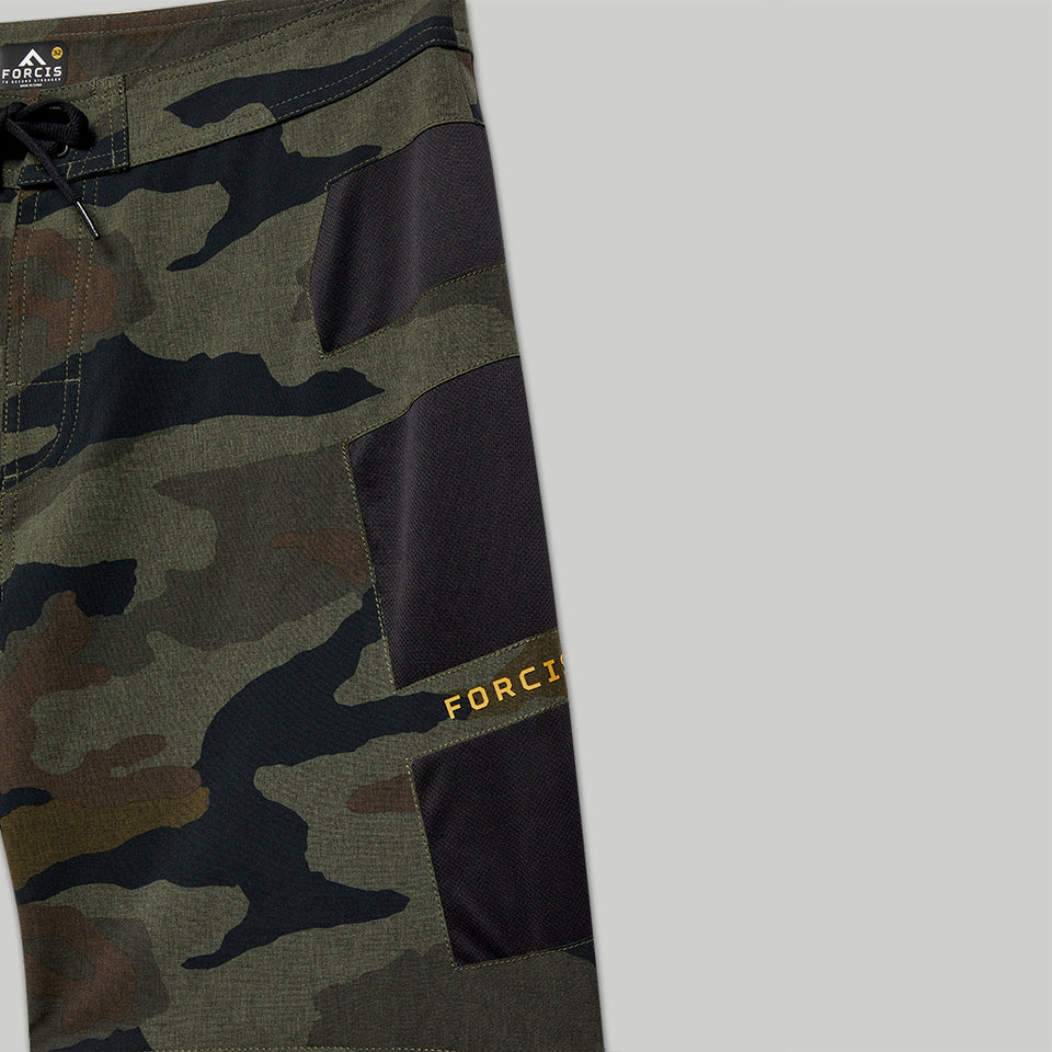 Forcis Mens Camo Polyester Boardshorts Side Panel Detail.
